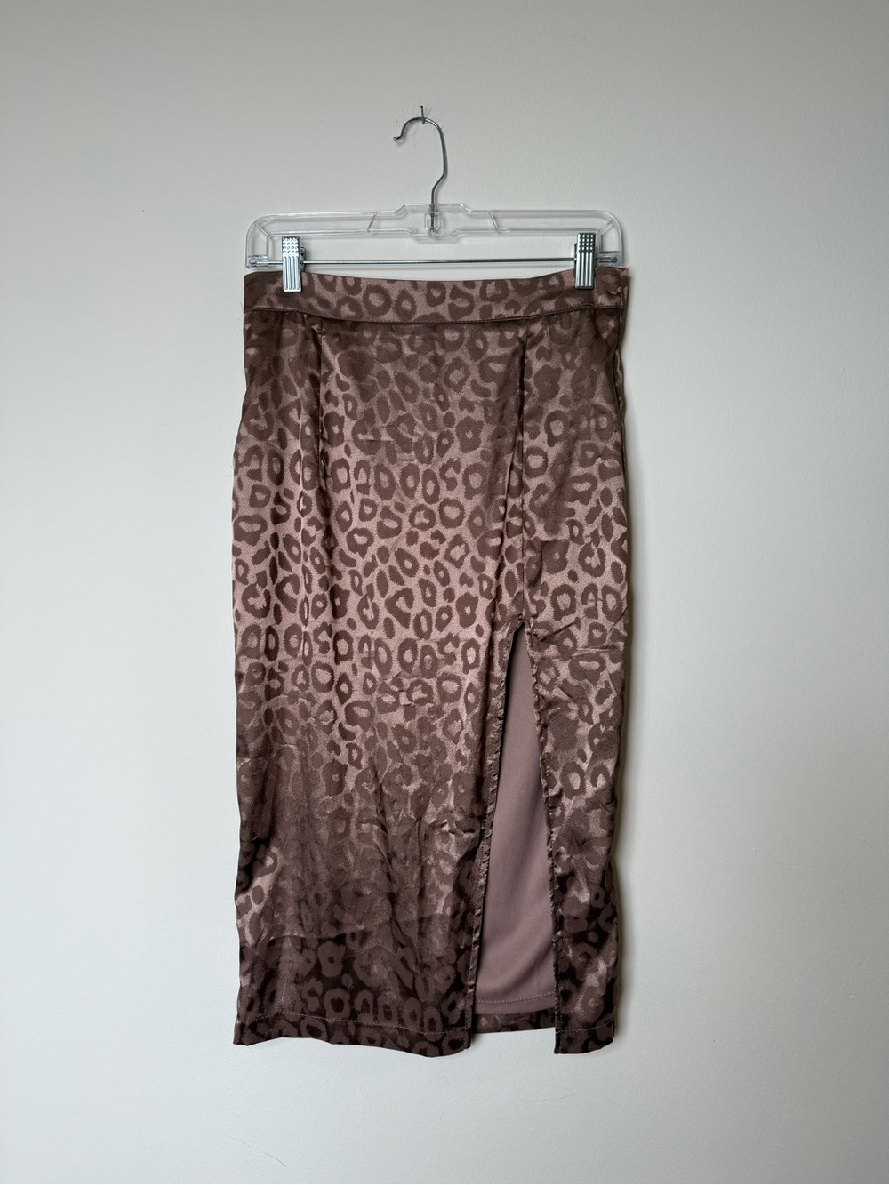 Women's Leopard Print Satin Midi Skirt - Blush Mauve | Size M